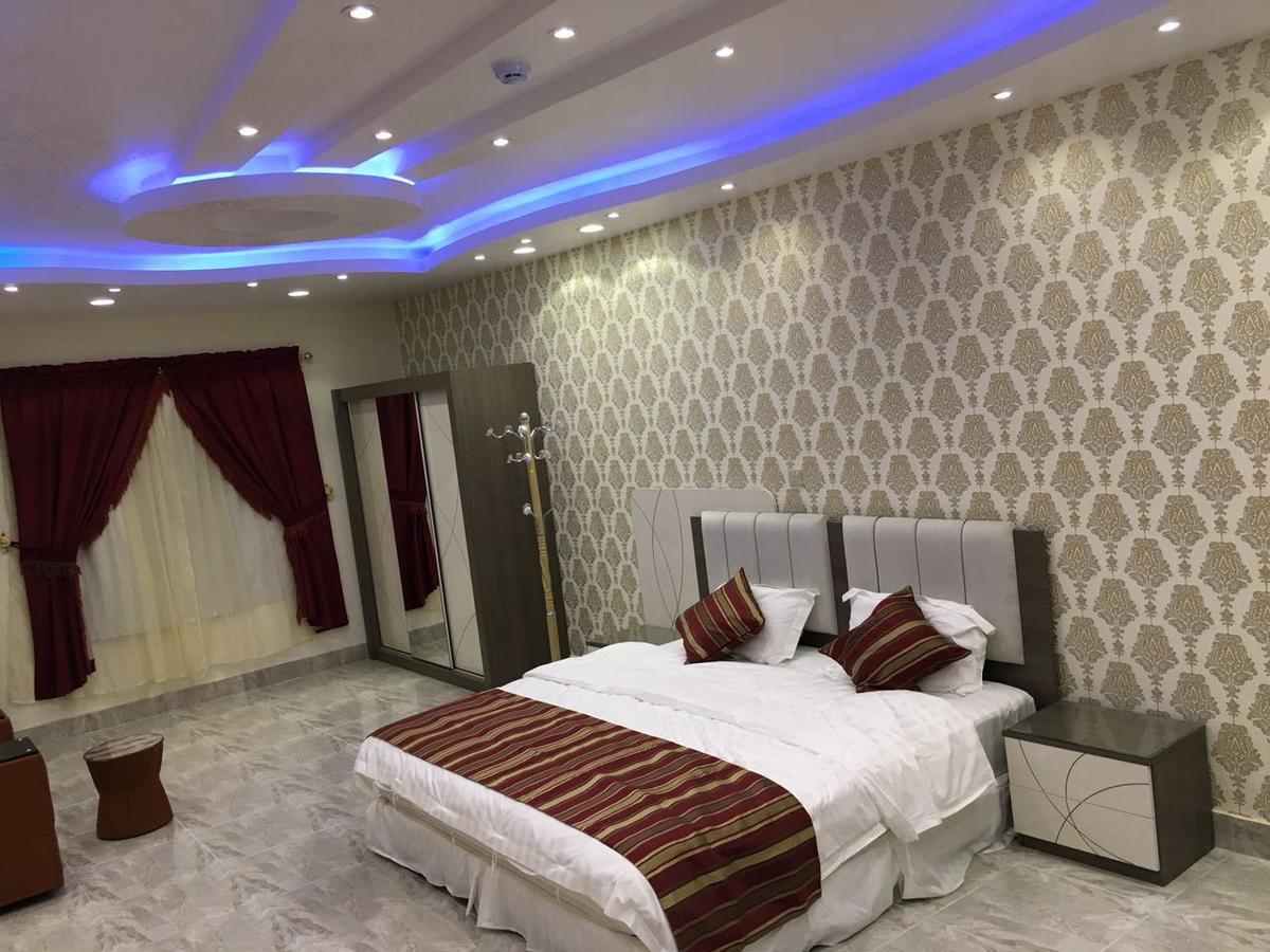 Dana North Aparthotel Ал Кураят Екстериор снимка